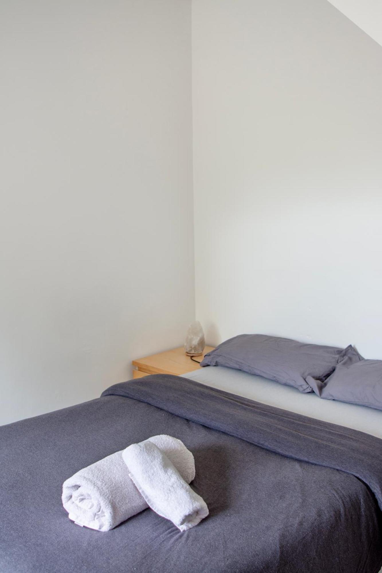 Well-Equipped 4 Bedroom House Close To City Centre Leeds  Kültér fotó