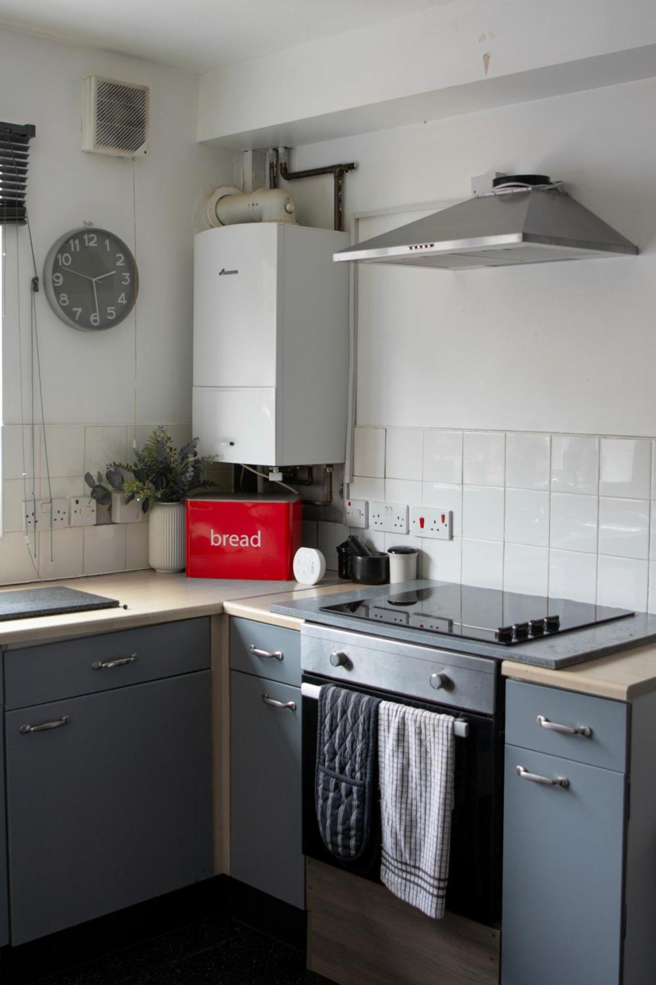 Well-Equipped 4 Bedroom House Close To City Centre Leeds  Kültér fotó